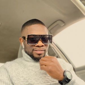 Meet your Posher, Christian